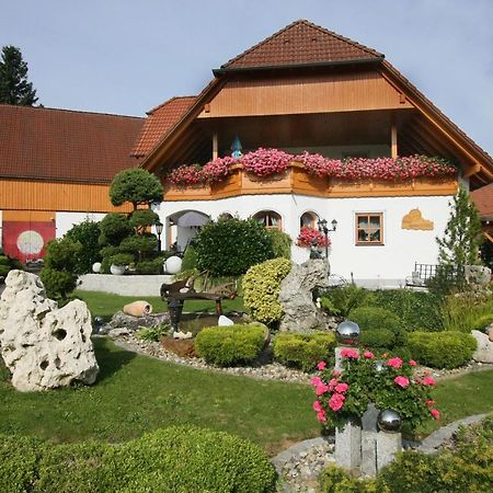 Haus Sonnenschein Goessweinstein Exterior foto